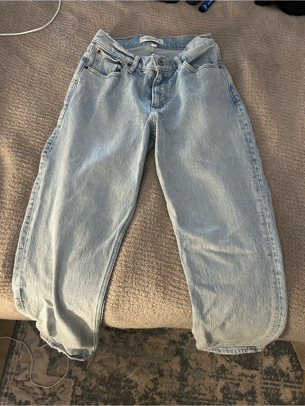 Abercrombie & Fitch Light Blue '90s Straight Low Rise Jeans